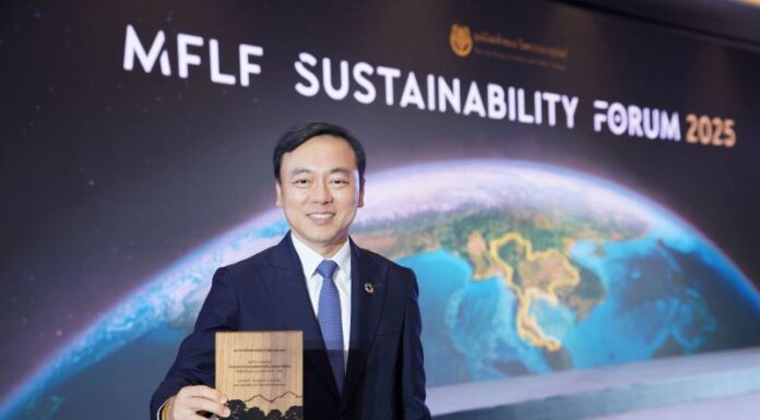 SCB รับคาร์บอนเครดิต 2,000 ตันคาร์บอนจากแม่ฟ้าหลวงฯ ชูแนวคิด “อยู่ อย่าง ยั่งยืน” หนุนชุมชนดูแลป่า ลดโลกร้อน