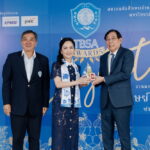 “โสภา กาญจนรินทร์” CEO ฟอลคอนประกันภัย คว้ารางวัล “TBSA Awards 2568”ชูบทบาทผู้นำองค์กรสู่การเติบโต สู่การเติบโตยั่งยืน