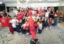 กรุงไทย – แอกซ่า จัดกิจกรรมสุดเอ็กซ์คลูซีฟ “LFC Legends Meet and Greet” ให้ลูกค้าแฟนบอลลิเวอร์พูลกระทบไหล่ 2 ตำนานนักเตะ“ซามี ฮูเปีย และ นาตาชา ดาวี” อย่างใกล้ชิด